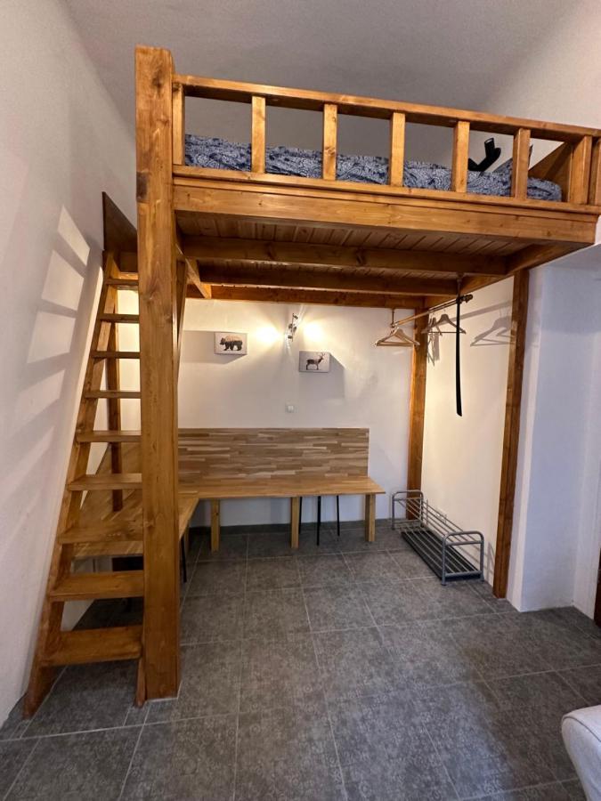 Cozy New Loft Apartment Praga Exterior foto