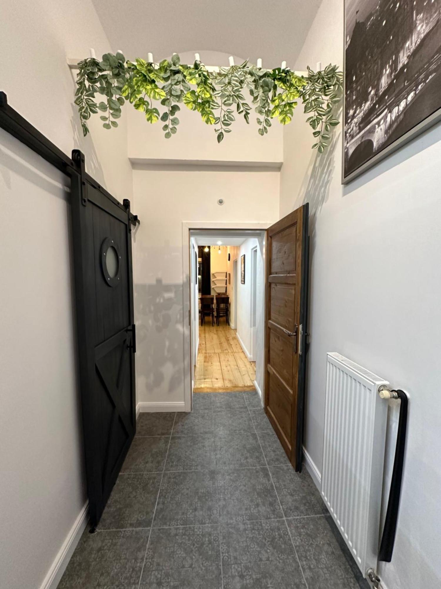 Cozy New Loft Apartment Praga Exterior foto