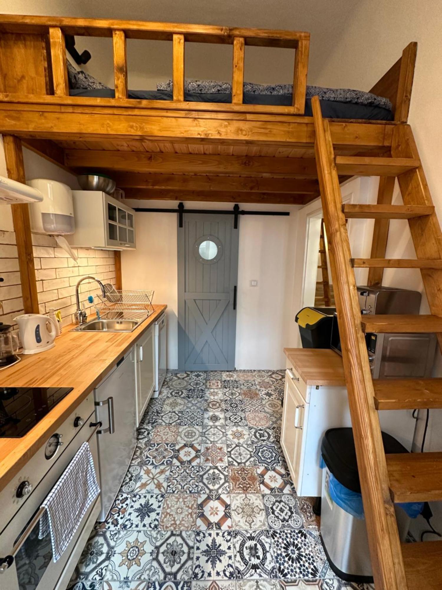 Cozy New Loft Apartment Praga Exterior foto